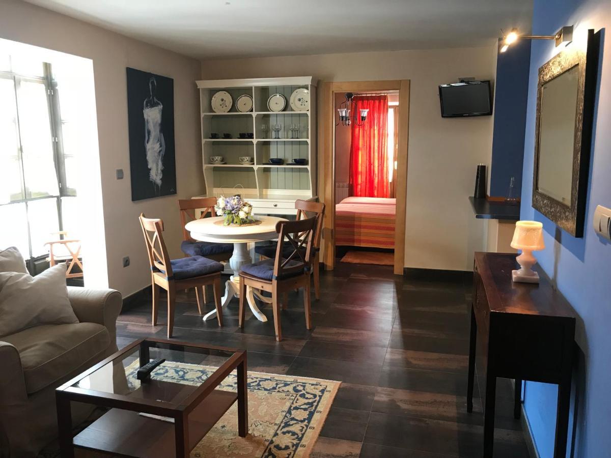 Apartamentos Ebro Reinosa Eksteriør bilde