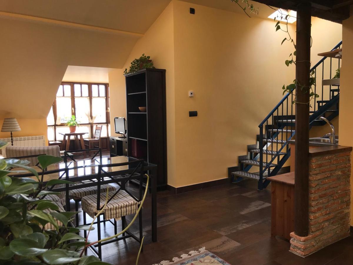 Apartamentos Ebro Reinosa Eksteriør bilde