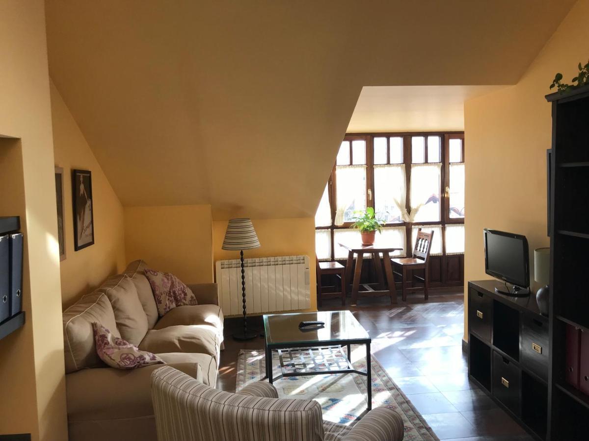 Apartamentos Ebro Reinosa Eksteriør bilde